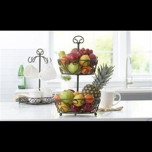 MERIDIAN™
2-Tiered Basket